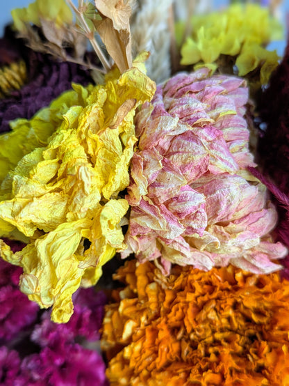 Small Vase Dried Flower Arrangement